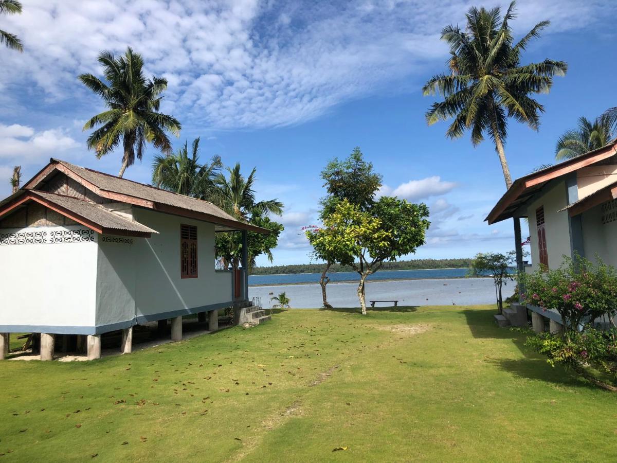 New Raya - Nias Beach Bungalows Lagudri Eksteriør billede